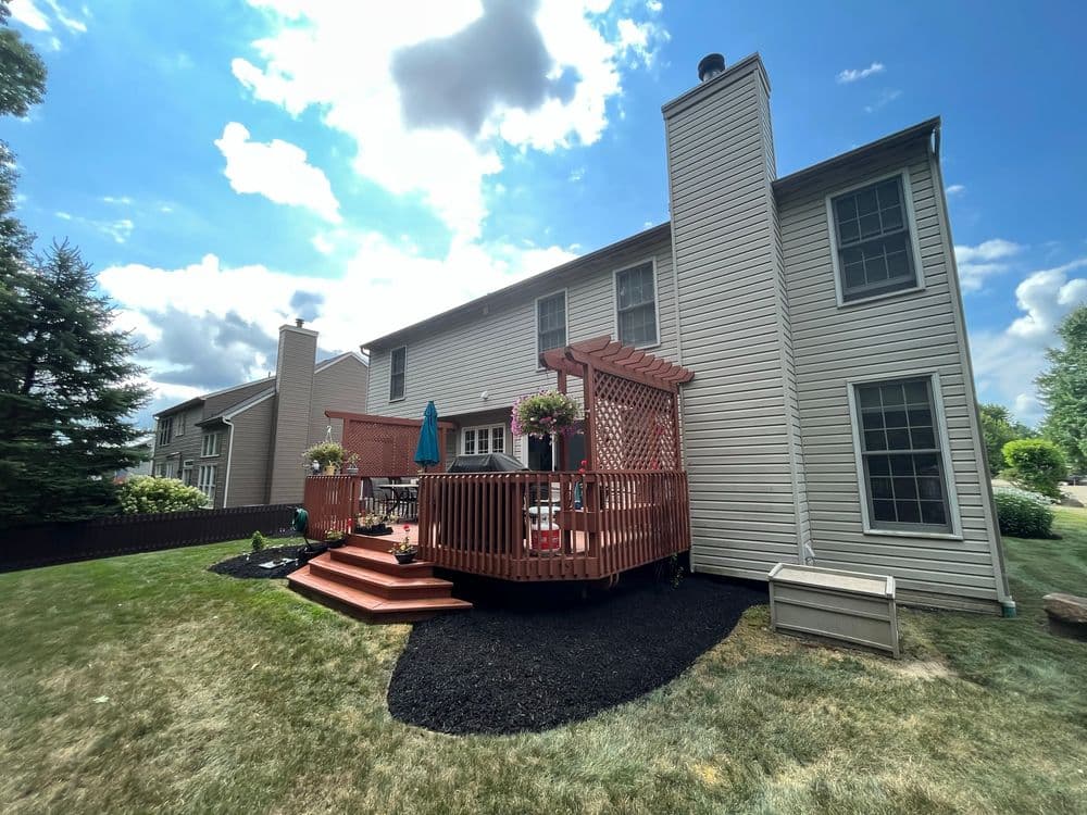 Gallery photos for Mulch, Edging, Weeding, and Pruning 7/18/2024: Image #3